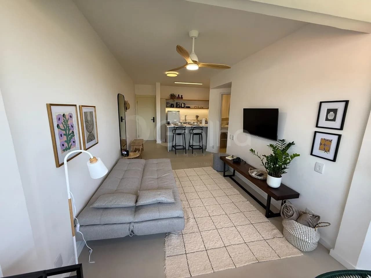 Apartamento para venda com 1 dormitório, em Canasvieiras com 46 m² — foto principal