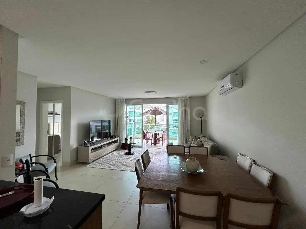 Apartamento garden para venda com 2 dormitórios em Jurerê com 102 m² — foto 2