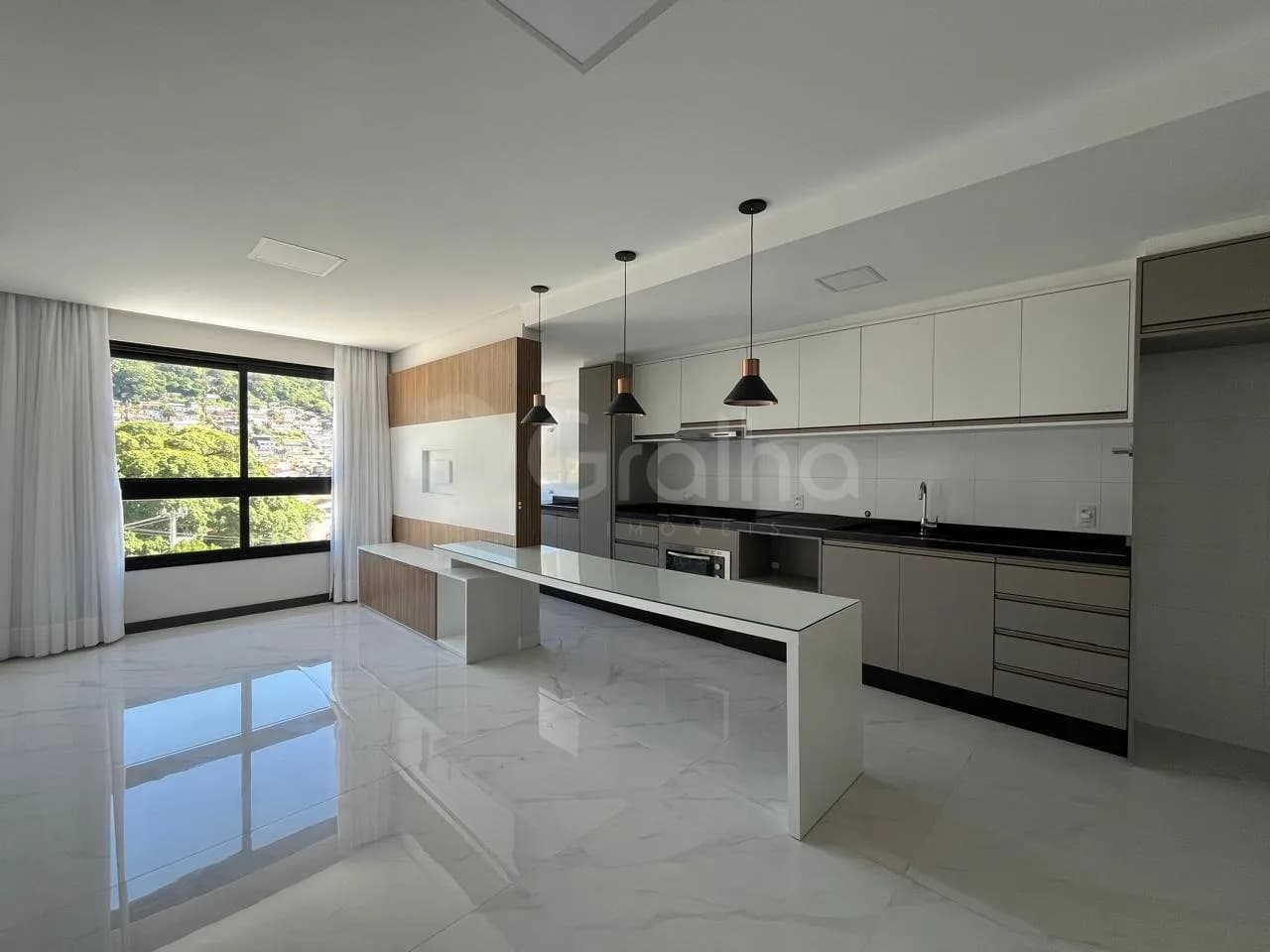 Apartamento para venda com 2 dormitórios em Saco Dos Limões com 72 m² — foto principal