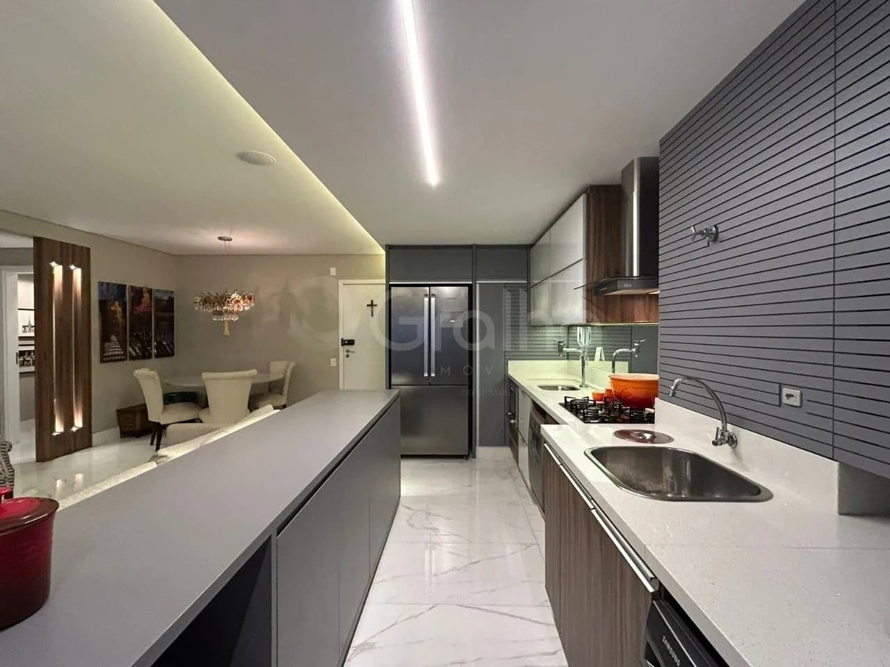 Apartamento para venda com 3 dormitórios em Centro com 128 m² — foto 5