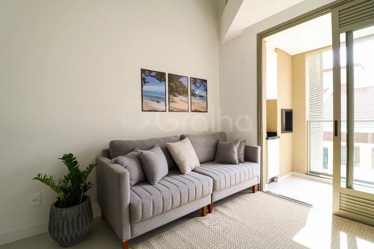 Apartamento duplex para venda com 2 dormitórios em Jurerê Internacional com 74 m² — foto 3
