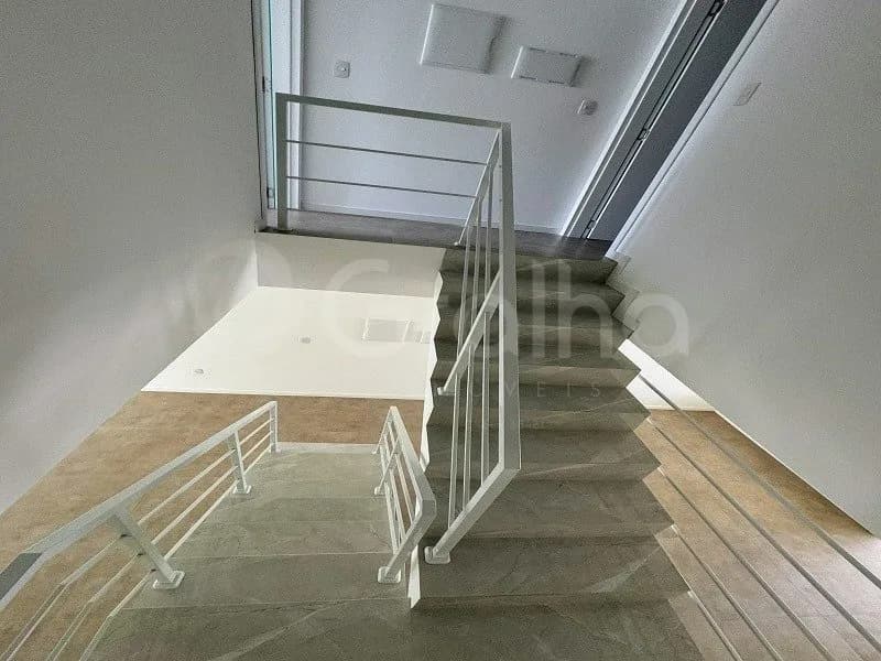 Casa para venda com 2 dormitórios em Ingleses Do Rio Vermelho com 131 m² — foto 4