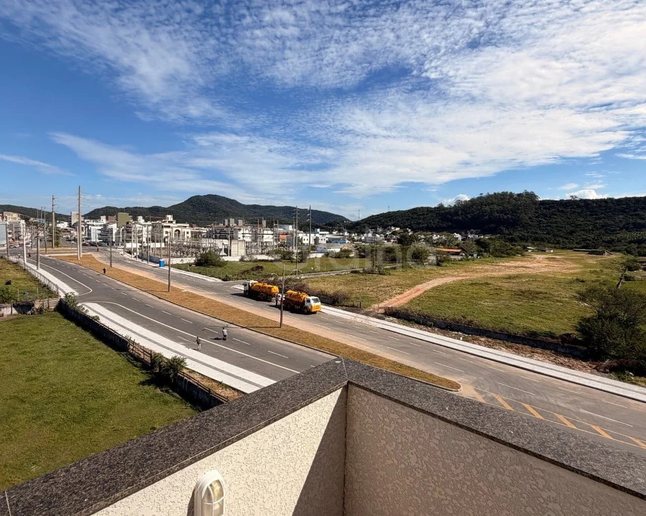 Cobertura para venda com 3 dormitórios em Ingleses Do Rio Vermelho com 161 m² — foto 2