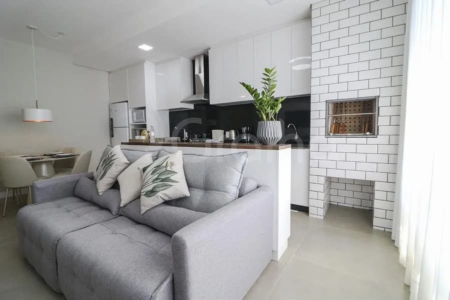 Apartamento para venda com 2 dormitórios em Ingleses com 71 m² — foto 2