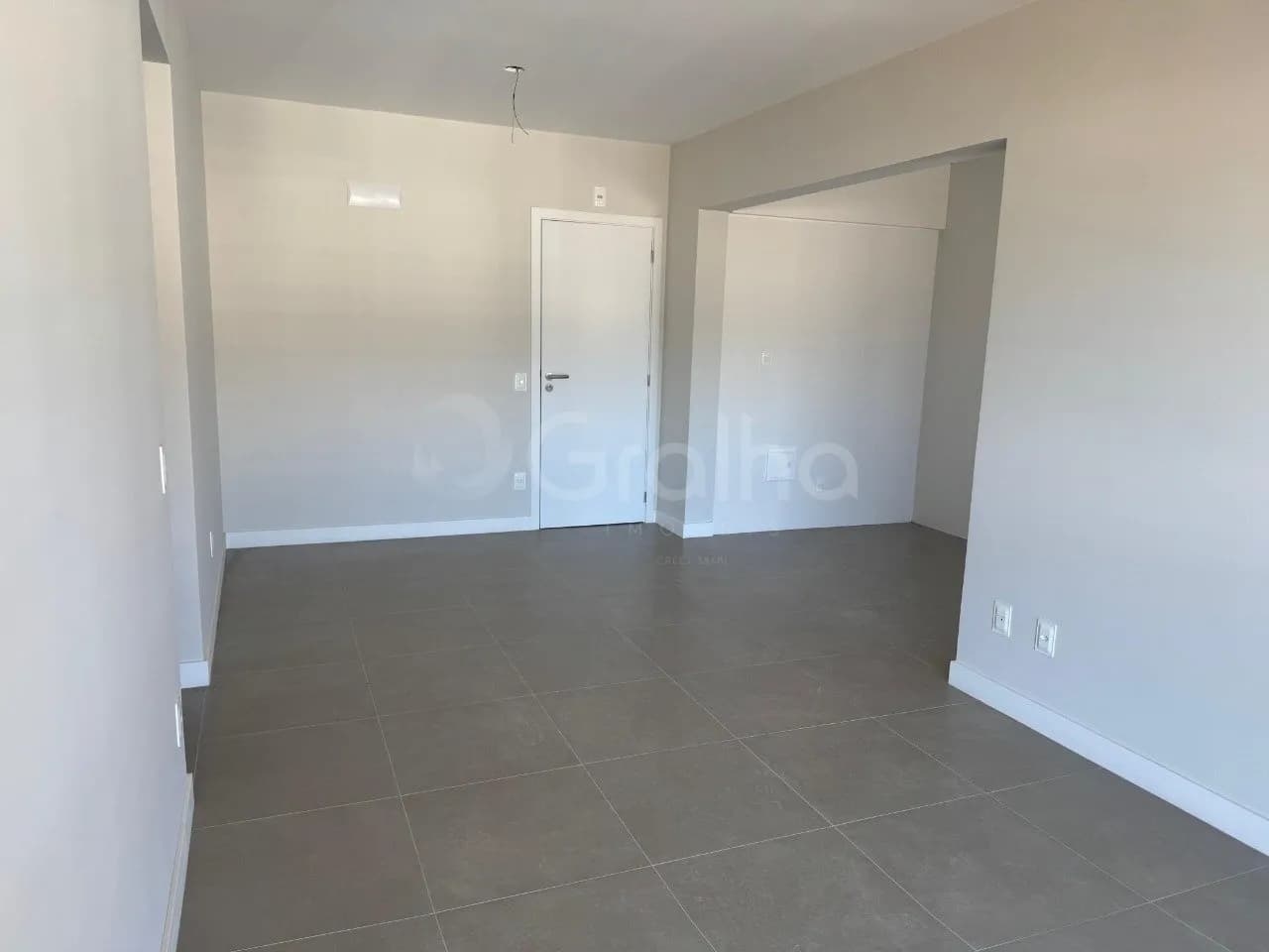 Apartamento para venda com 2 dormitórios em Saco Grande com 78 m² — foto 5