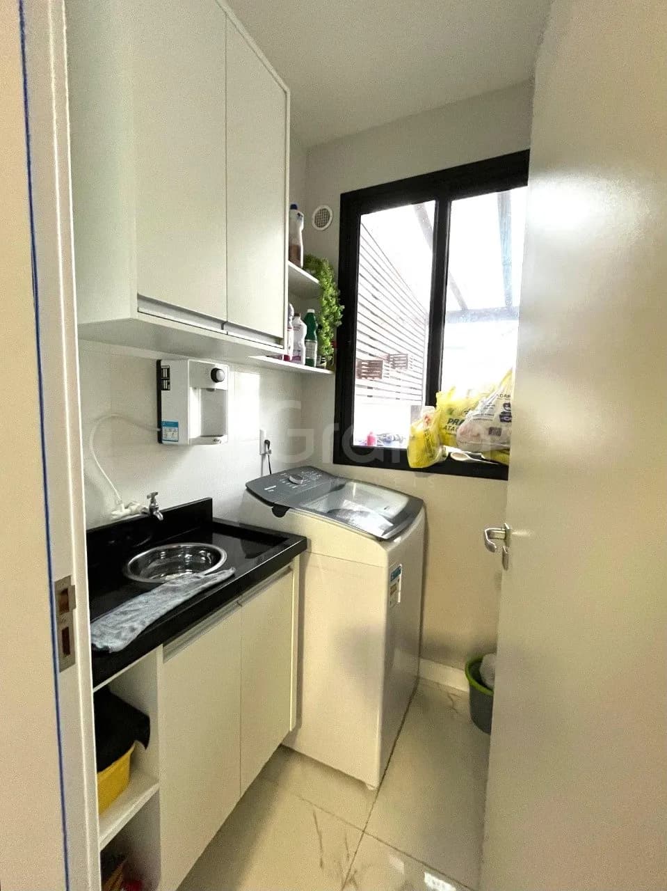 Casa para venda com 3 dormitórios em Carianos com 135 m² — foto 4
