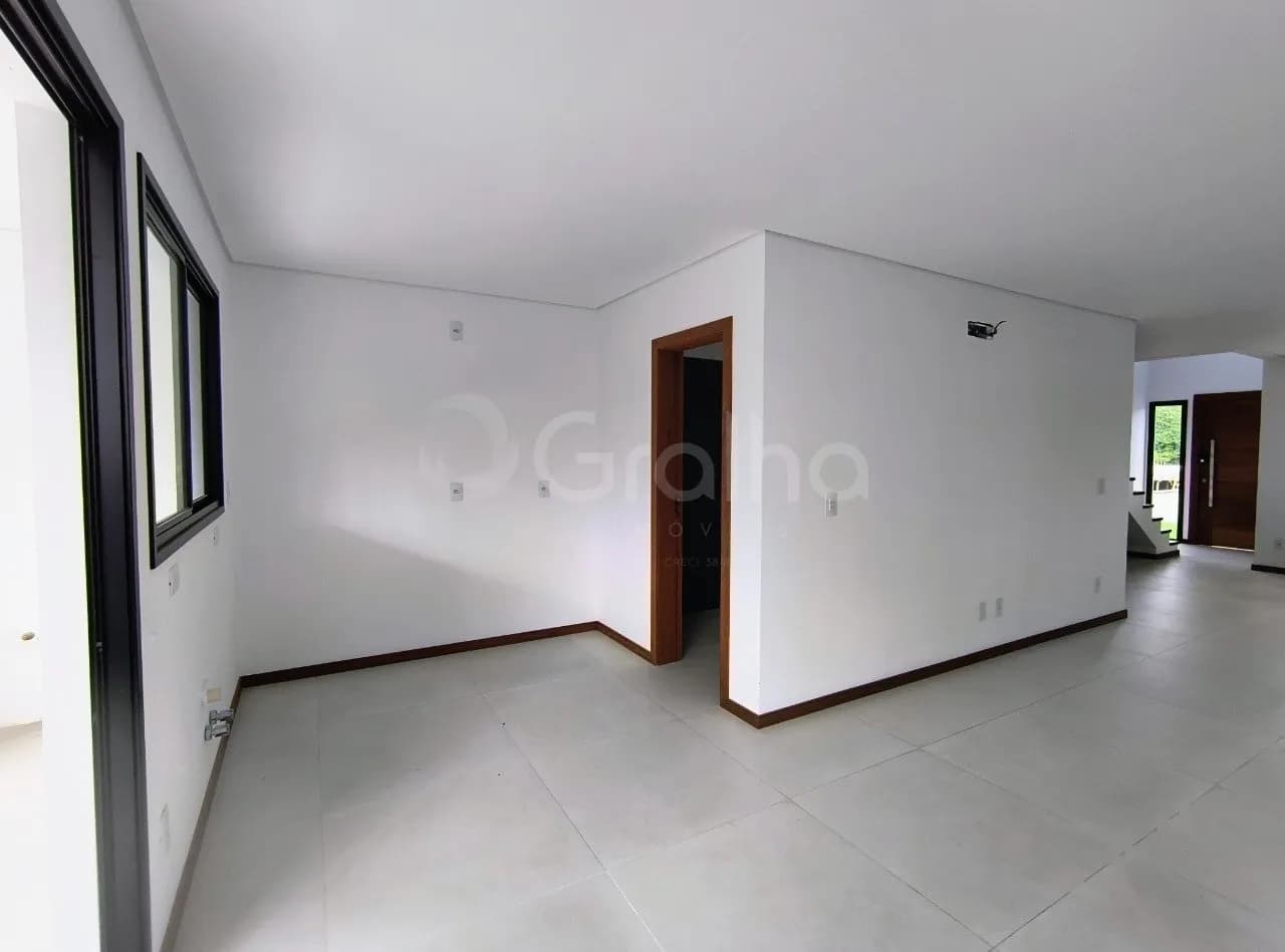 Casa para venda com 3 dormitórios em Ribeirão da Ilha com 165 m² — foto 4