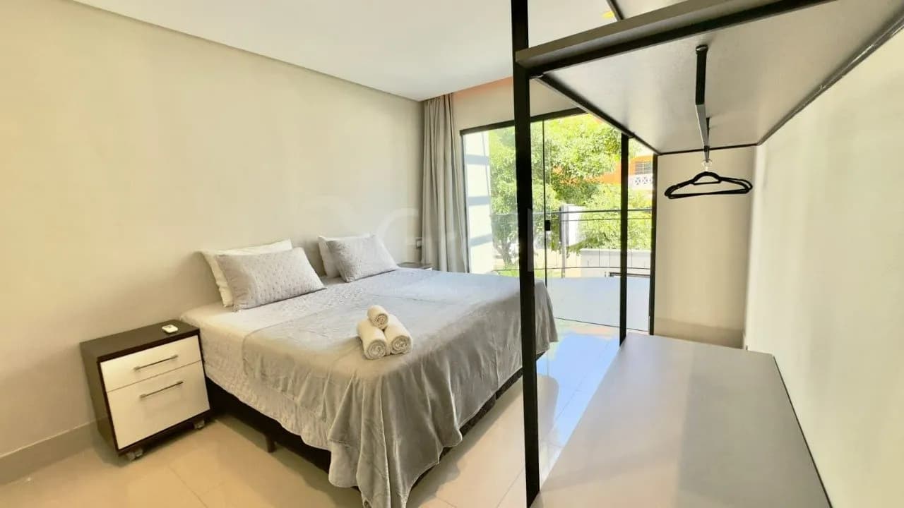 Hotel/pousada para venda em Canasvieiras com 143 m² — foto 2