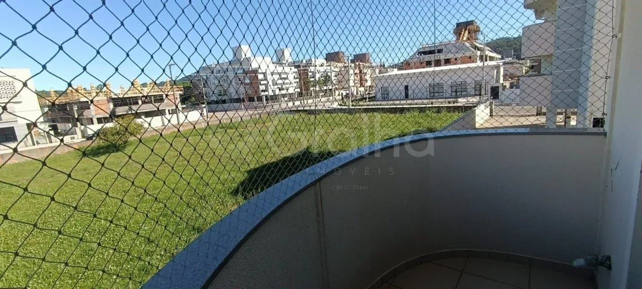 Apartamento para venda com 3 dormitórios em Ingleses Do Rio Vermelho com 109 m² — foto principal