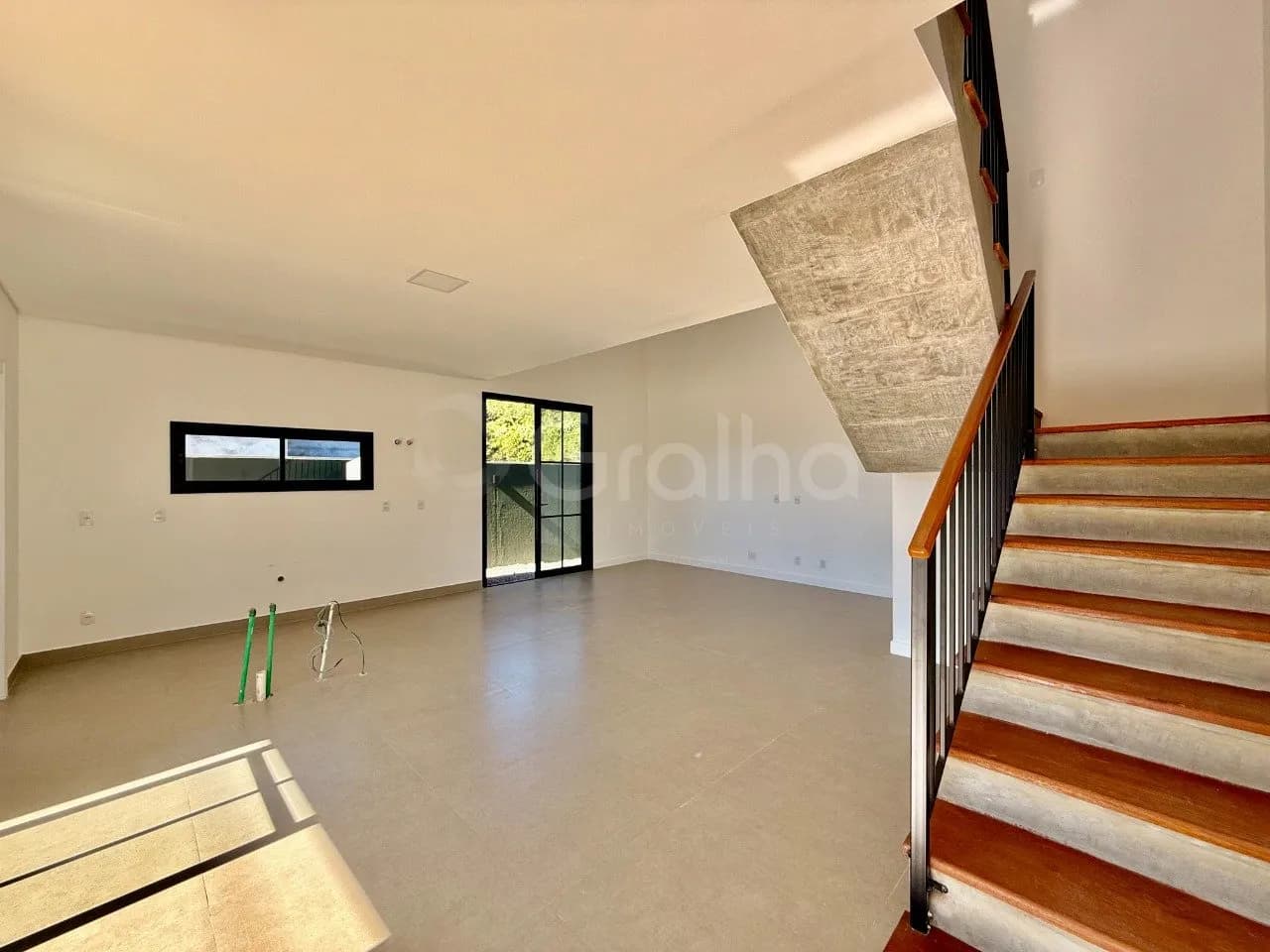 Casa para venda com 3 dormitórios em Canasvieiras com 165 m² — foto 2