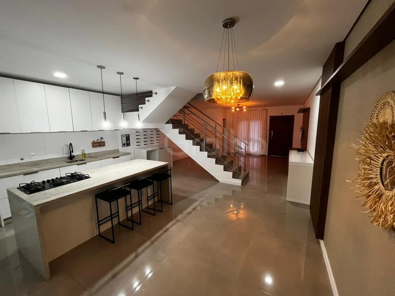 Casa para venda com 3 dormitórios em Ingleses Norte com 141 m² — foto principal