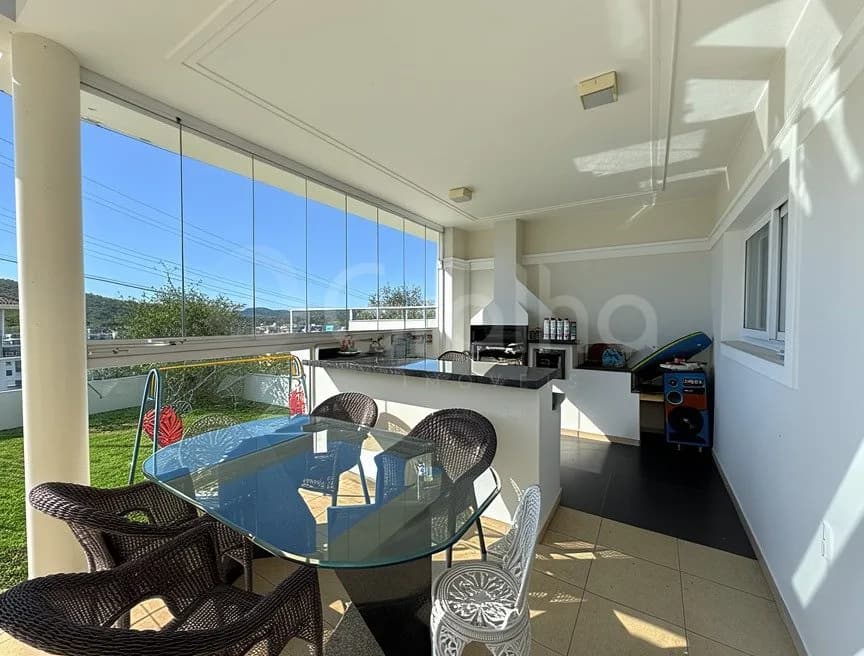 Casa para venda com 4 dormitórios em Pedra Branca com 368 m² — foto 4