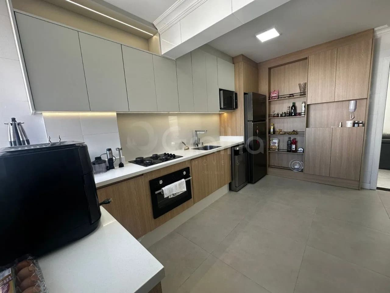 Apartamento para venda com 4 dormitórios em Campinas com 113 m² — foto 2