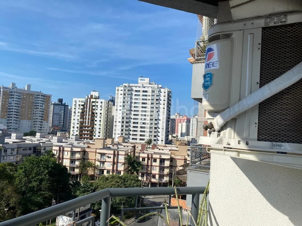 Apartamento para venda com 3 dormitórios em Kobrasol com 109 m² — foto 3