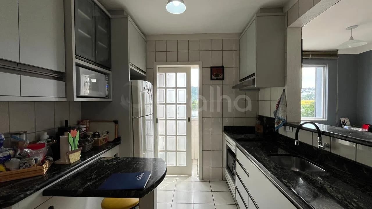 Apartamento para venda com 2 dormitórios em Kobrasol com 54 m² — foto 2
