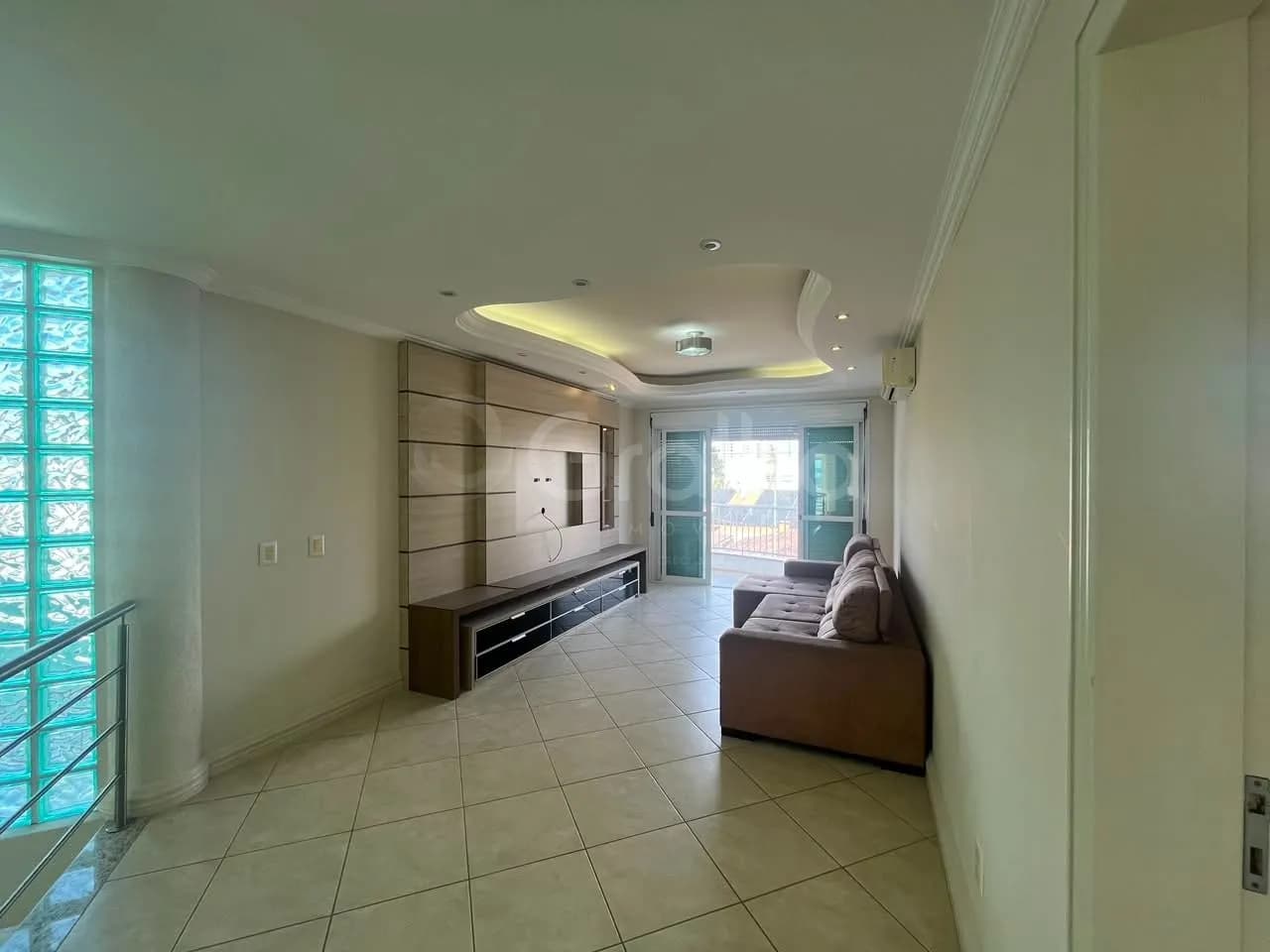 Casa para venda com 3 dormitórios em Balneário com 349 m² — foto 2