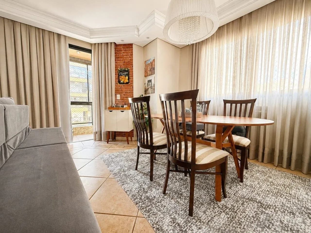 Apartamento para venda com 3 dormitórios em Centro com 120 m² — foto 2