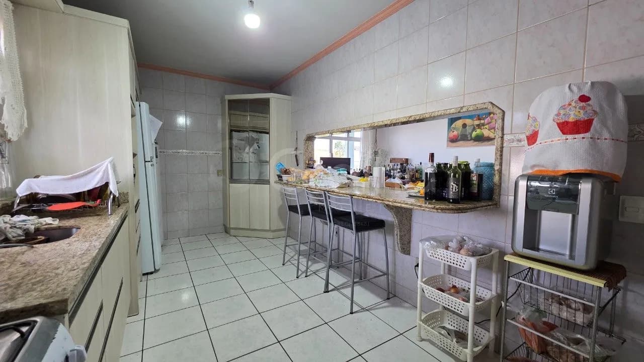 Casa comercial para venda com 6 dormitórios em Ponte Do Imaruim com 499 m² — foto 2