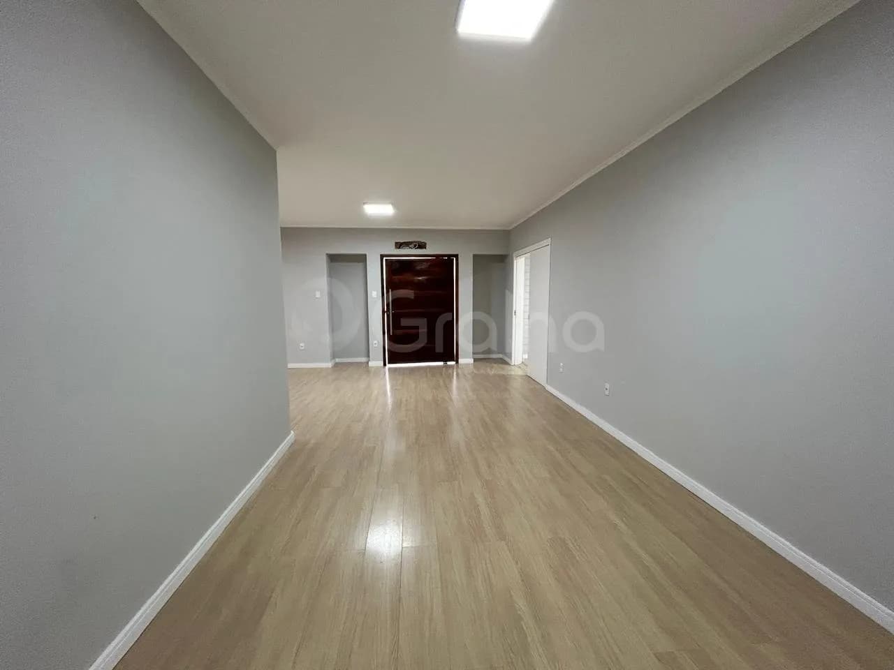Casa comercial para venda em Santa Mônica com 270 m² — foto 3
