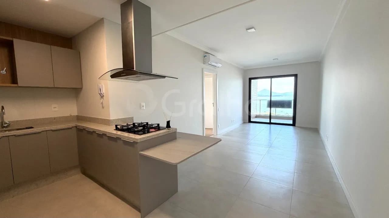 Apartamento para venda com 2 dormitórios em Abraão com 86 m² — foto principal