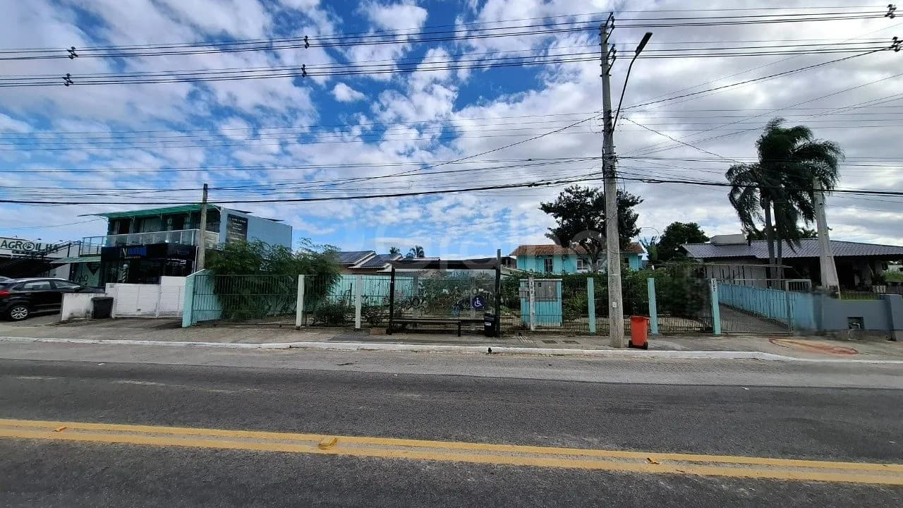 Terreno para venda em Campeche com 1105 m² — foto 3