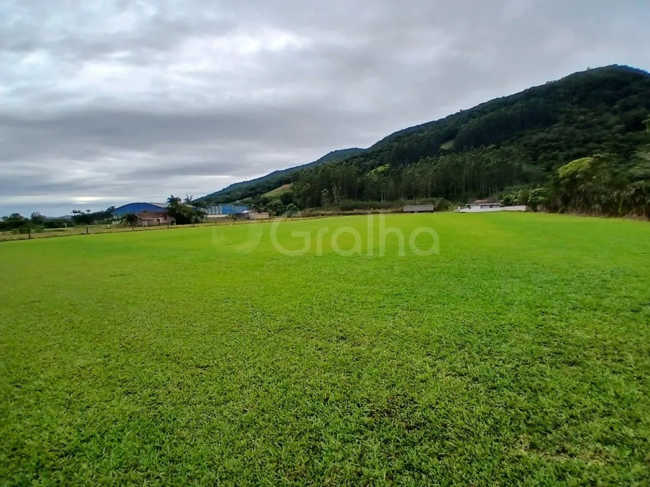 Terreno para venda em Santa Cruz com 12470 m² — foto principal