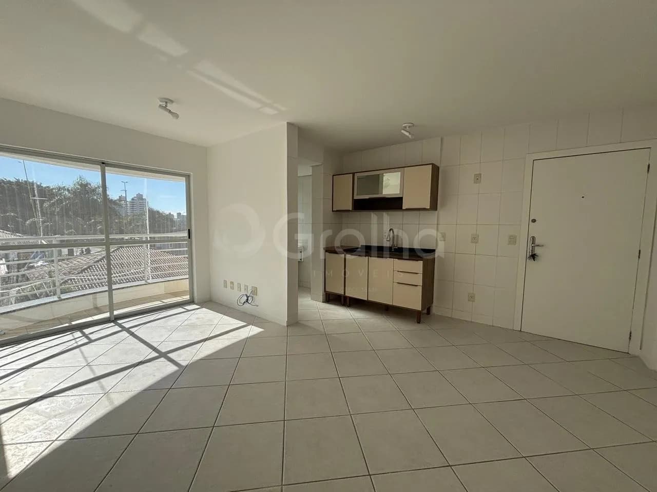 Apartamento para venda com 2 dormitórios em Trindade com 65 m² — foto 2