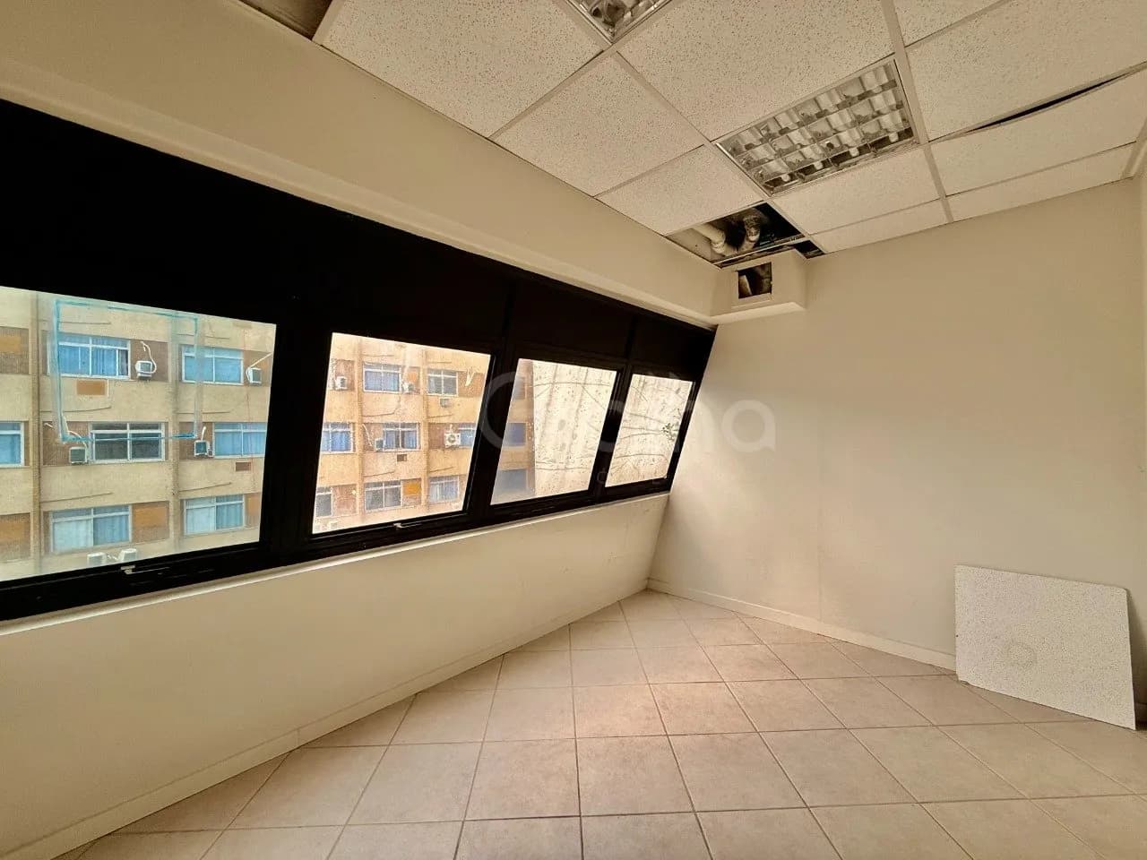 Sala comercial para venda em Centro com 109 m² — foto 3