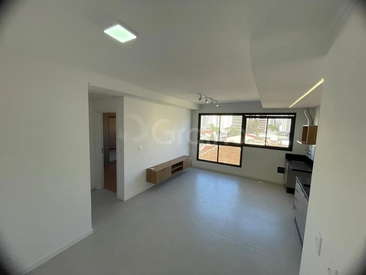 Apartamento para venda com 1 dormitório, em Centro com 45 m² — foto 2