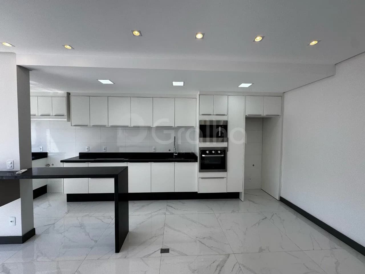 Apartamento para venda com 2 dormitórios em Saco Dos Limões com 72 m² — foto 3