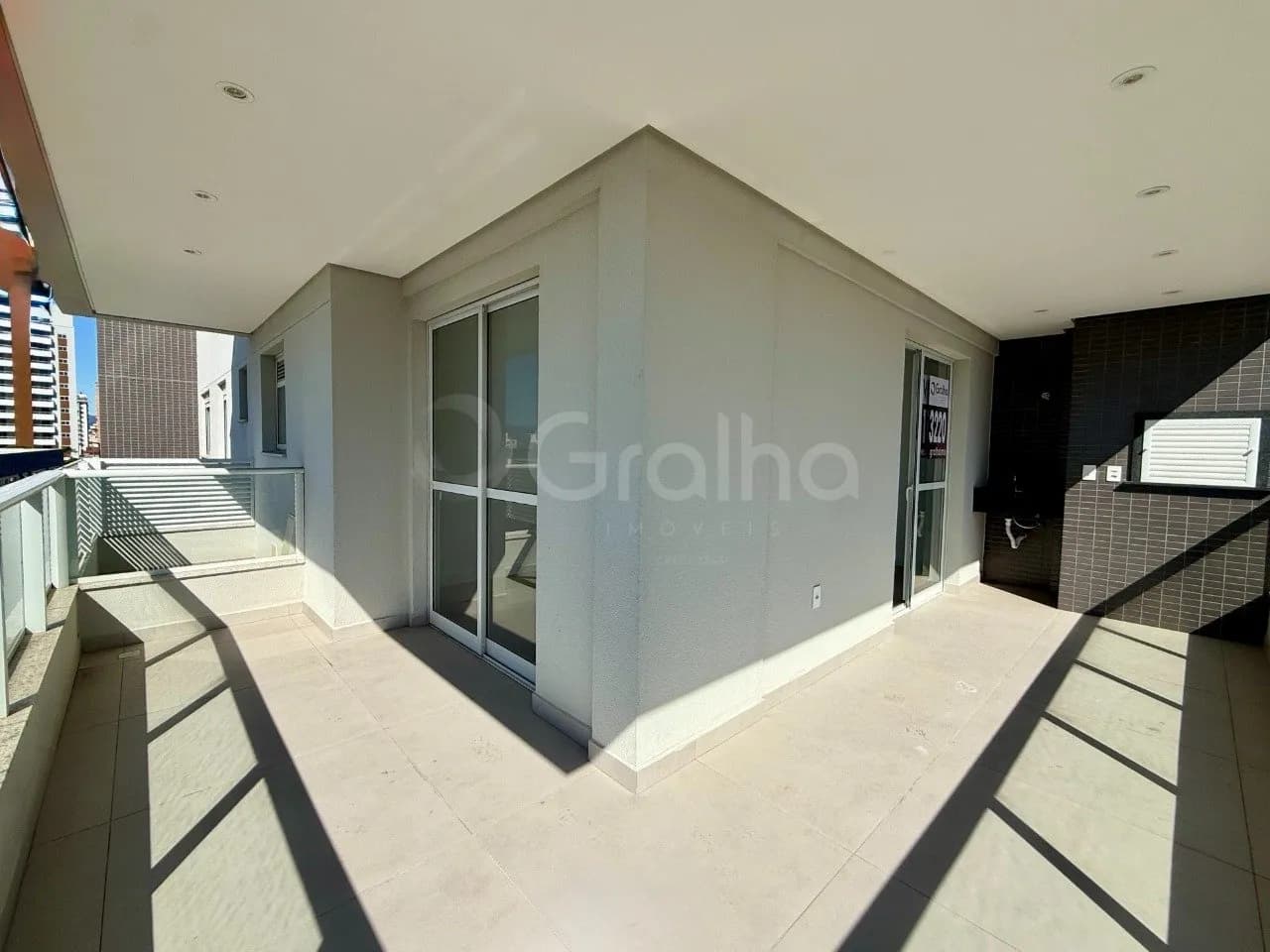 Apartamento para venda com 2 dormitórios em Barreiros com 92 m² — foto principal