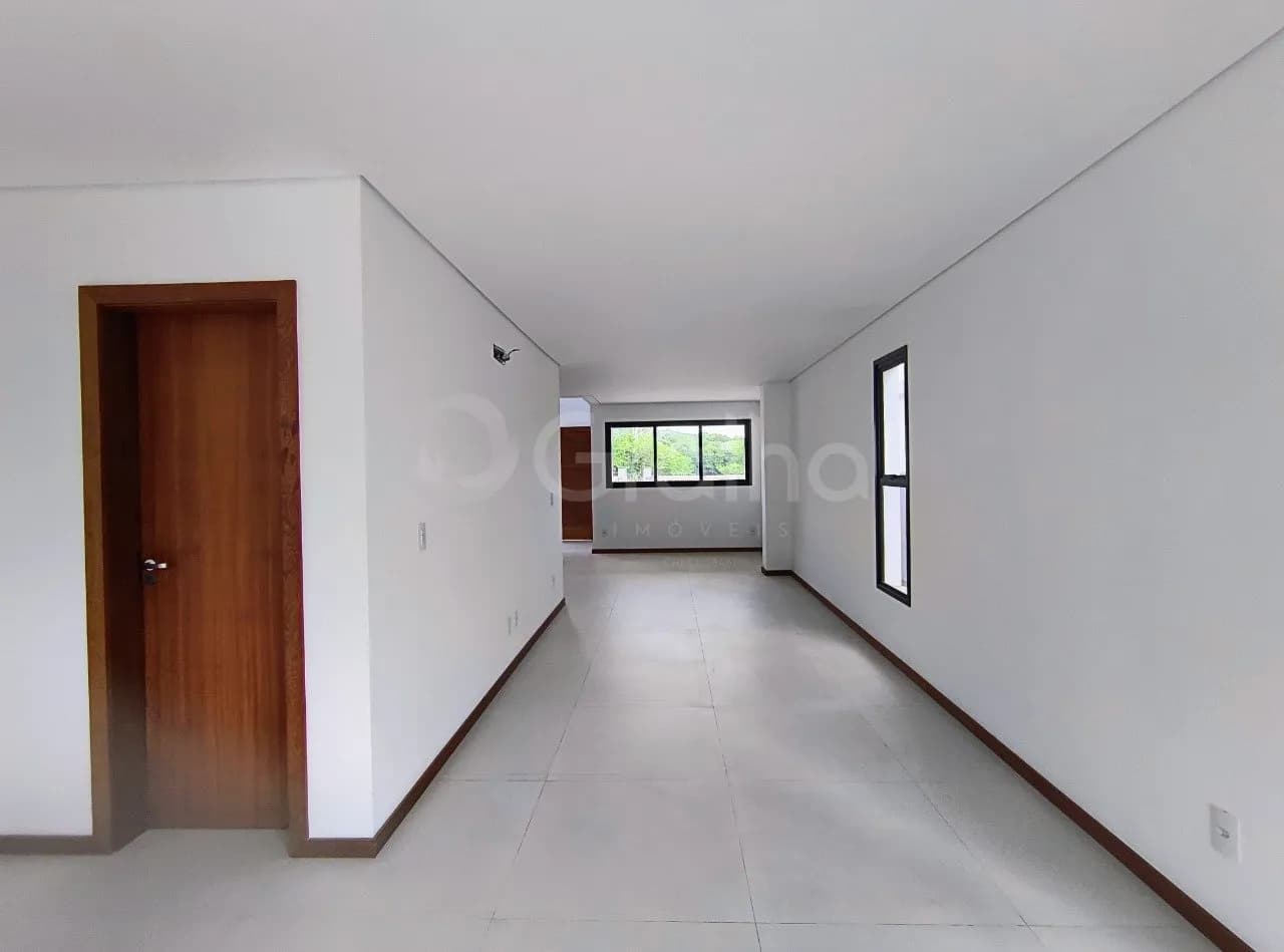 Casa para venda com 3 dormitórios em Ribeirão da Ilha com 165 m² — foto 2
