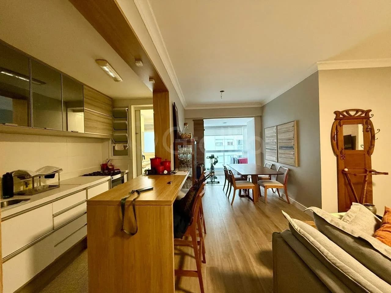 Apartamento para venda com 3 dormitórios em Itacorubi com 94 m² — foto principal