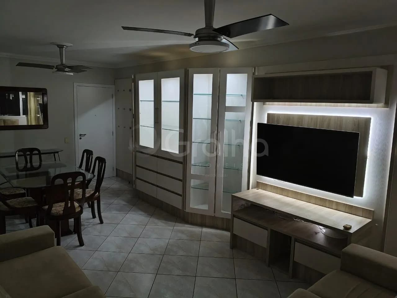 Apartamento para venda com 3 dormitórios em Carvoeira com 91 m² — foto 3