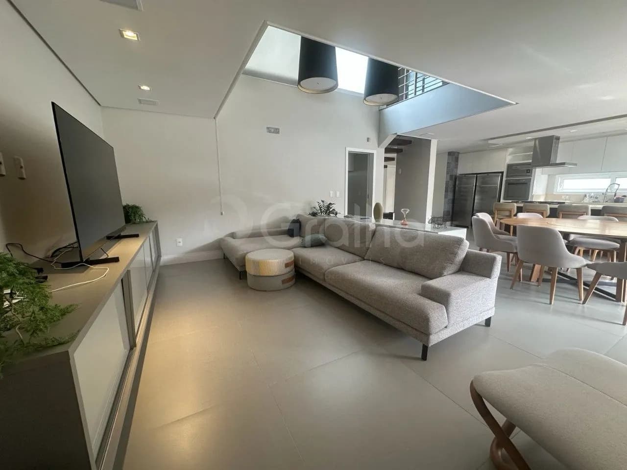 Casa para venda com 3 dormitórios em Santa Mônica com 276 m² — foto 5