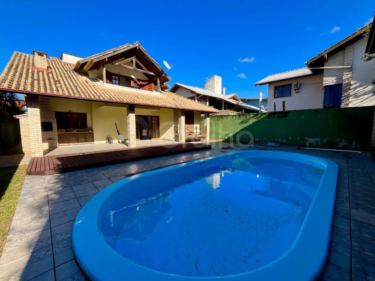 Casa para venda com 4 dormitórios em Rio Tavares com 226 m² — foto principal