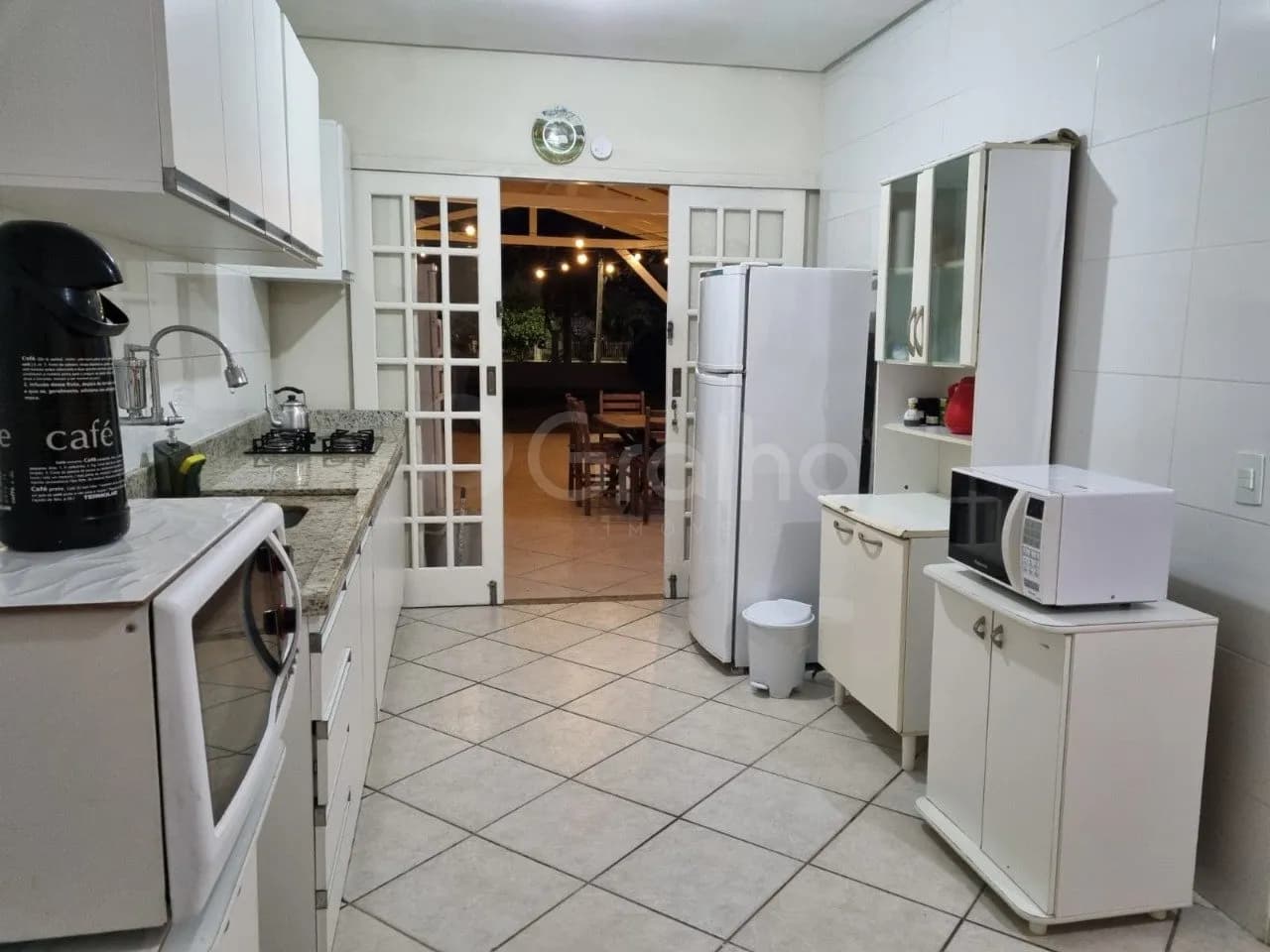 Casa para venda com 4 dormitórios em Daniela com 148 m² — foto 2