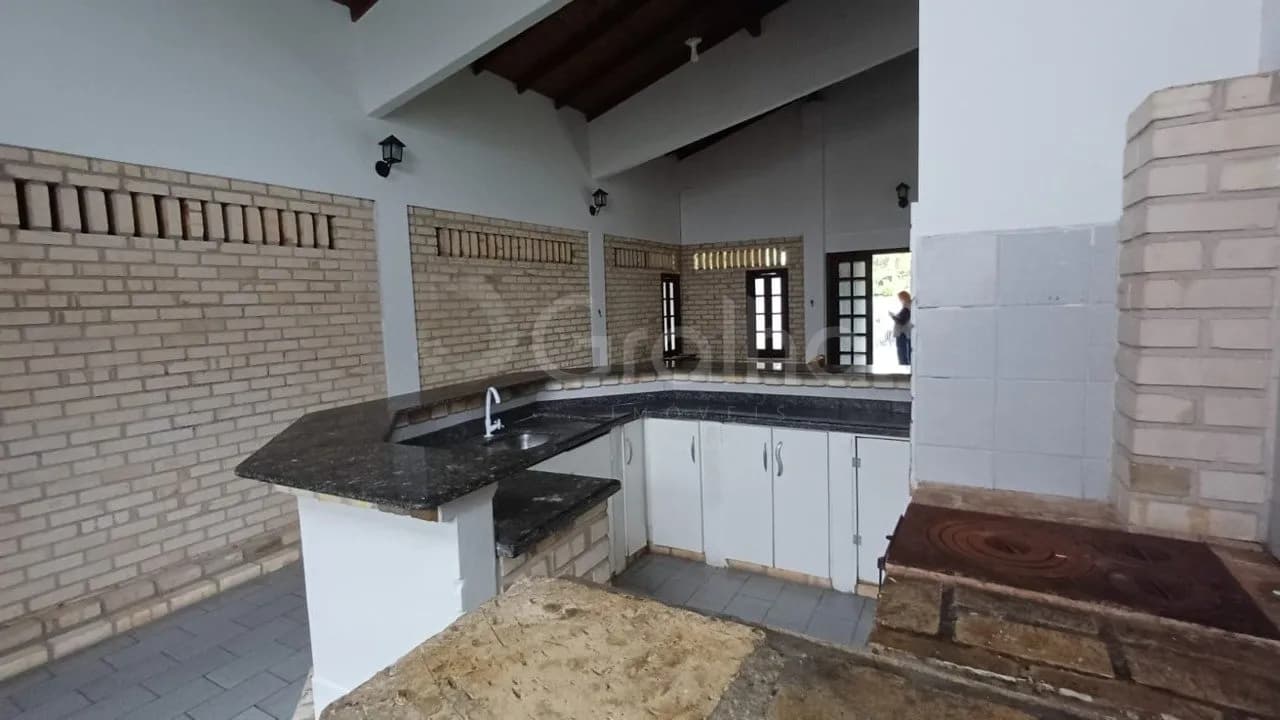 Casa para venda com 4 dormitórios em Daniela com 182 m² — foto 3