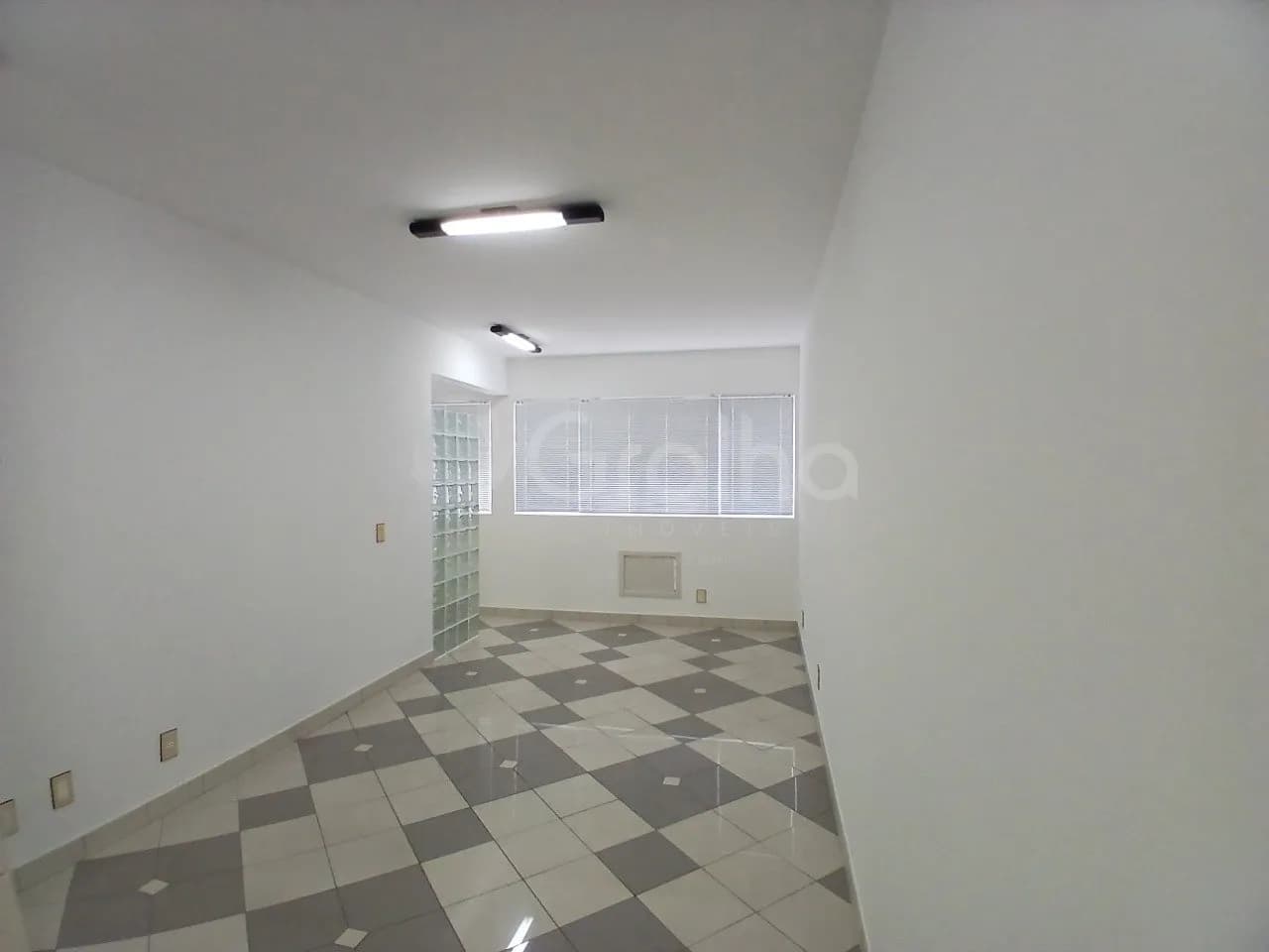 Sala comercial para venda em Trindade com 29 m² — foto 4