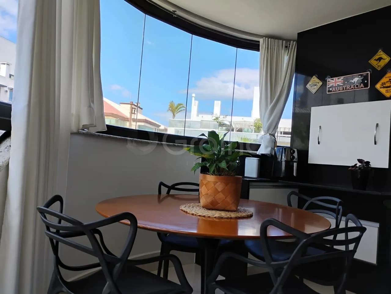Apartamento para venda com 2 dormitórios em Jurerê Internacional com 100 m² — foto 3
