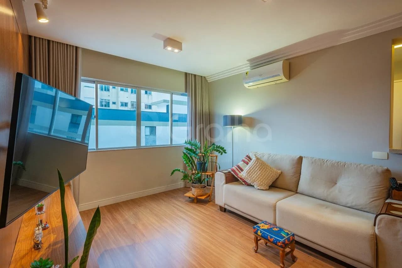 Apartamento para venda com 3 dormitórios em Trindade com 99 m² — foto 2