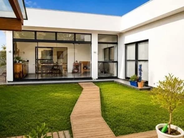 Casa de condomínio para venda com 3 dormitórios em Campeche com 180 m² — foto principal