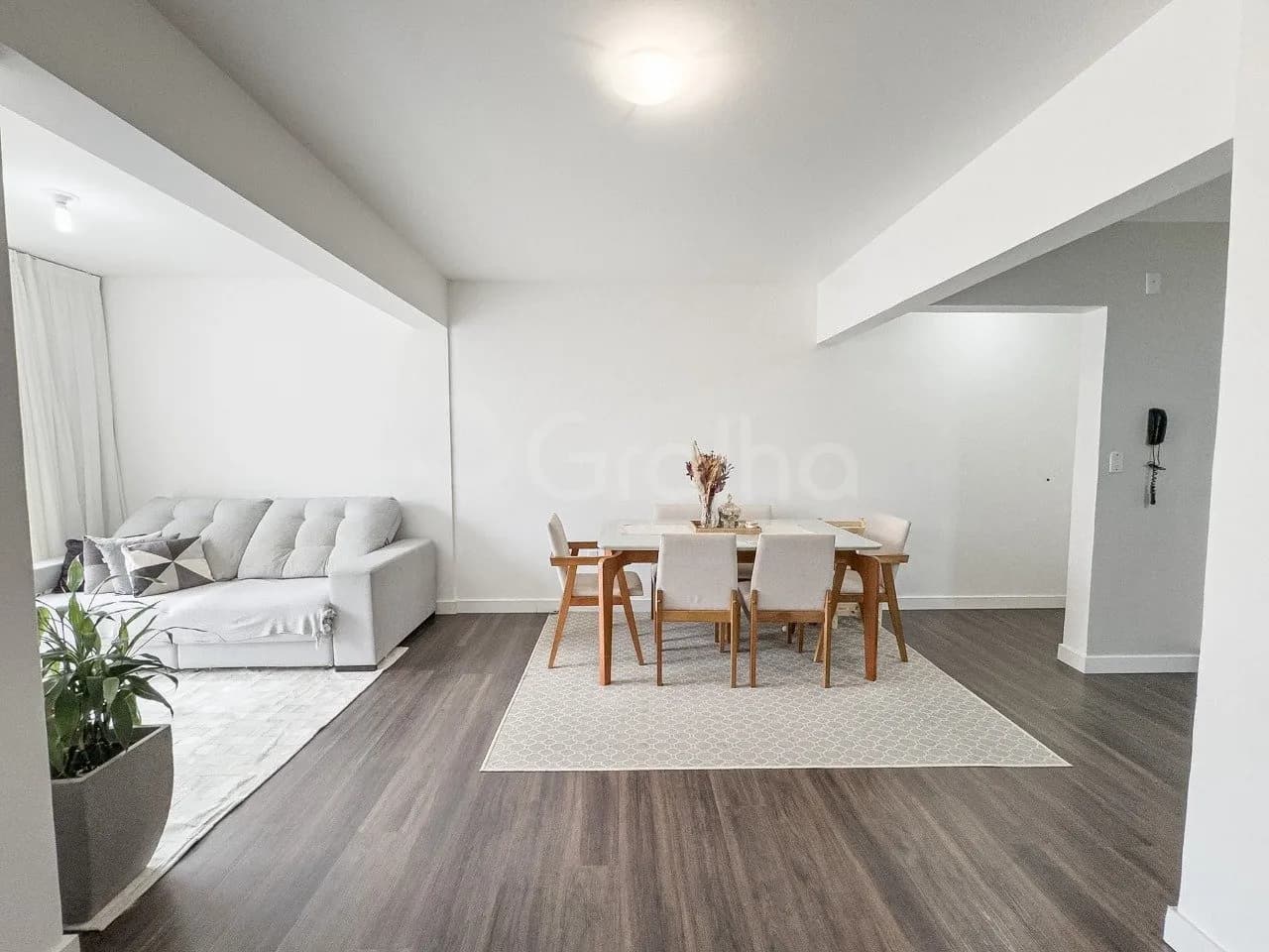 Apartamento para venda com 3 dormitórios em Balneário com 111 m² — foto 3