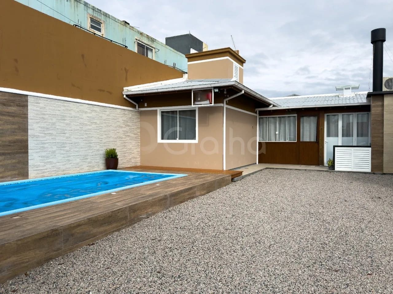 Casa para venda com 3 dormitórios em Praia do Sonho (Ens Brito) com 63 m² — foto principal