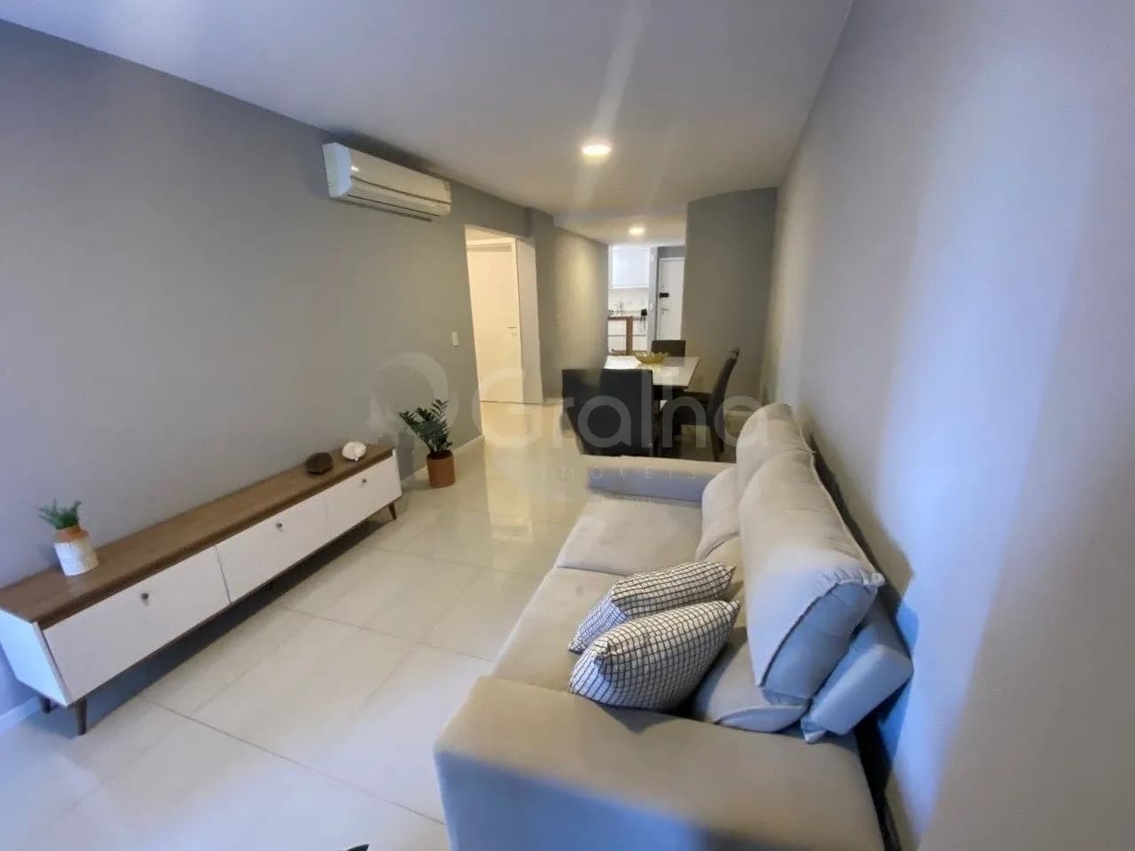 Apartamento para venda com 2 dormitórios em Agronômica com 82 m² — foto 4