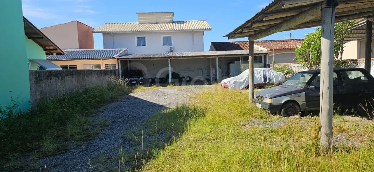 Terreno para venda em Carianos com 362 m² — foto 2