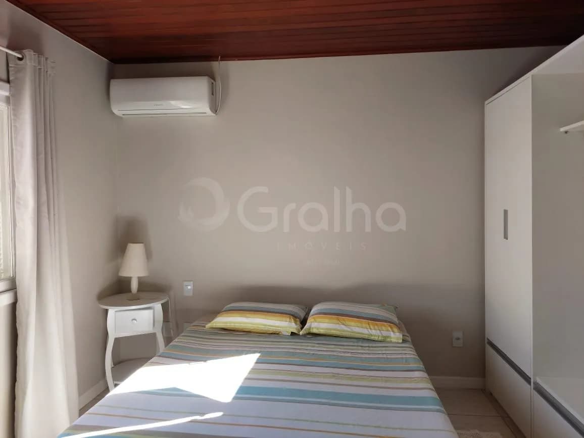 Casa para venda com 10 dormitórios em Cachoeira Do Bom Jesus com 707 m² — foto 2