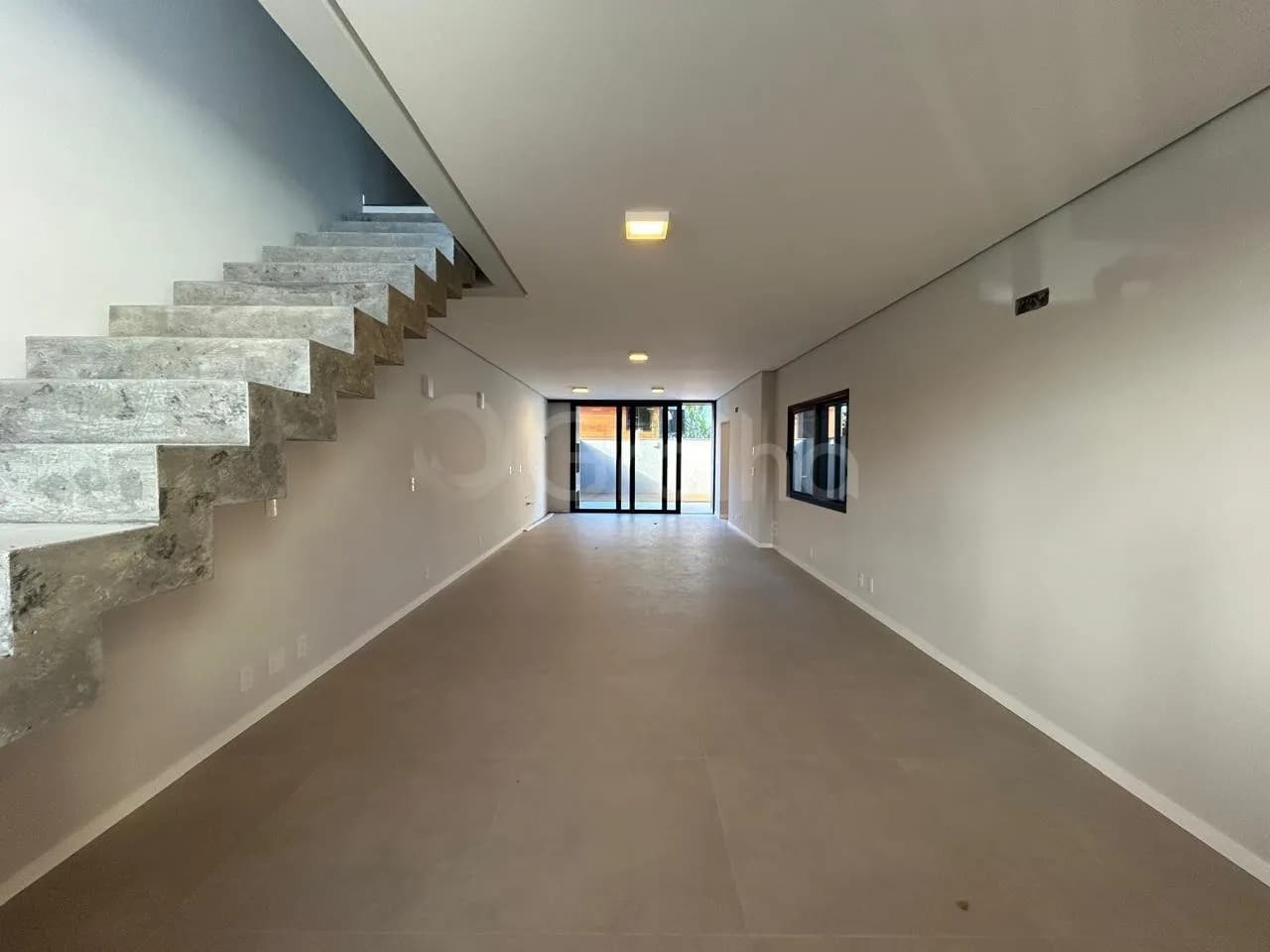 Casa para venda com 3 dormitórios em Lagoa Da Conceição com 145 m² — foto principal