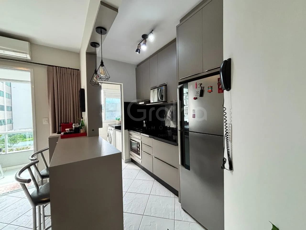 Apartamento para venda com 2 dormitórios em Itacorubi com 68 m² — foto 2