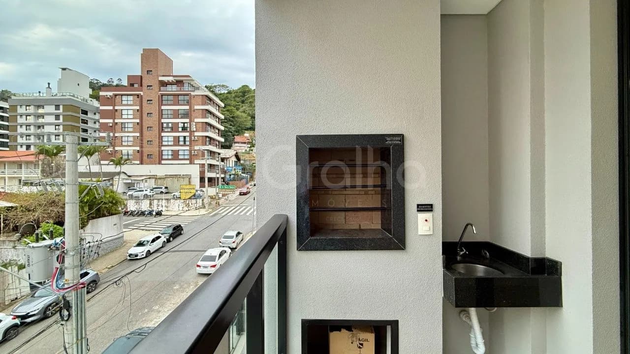 Apartamento para venda com 2 dormitórios em Centro com 70 m² — foto 2